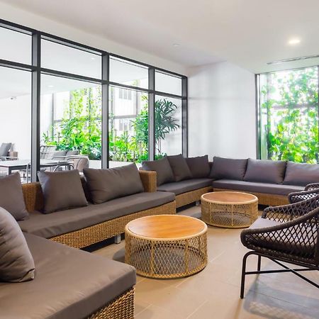 Est Suites Bangsar By Airhost Kuala Lumpur Exterior foto