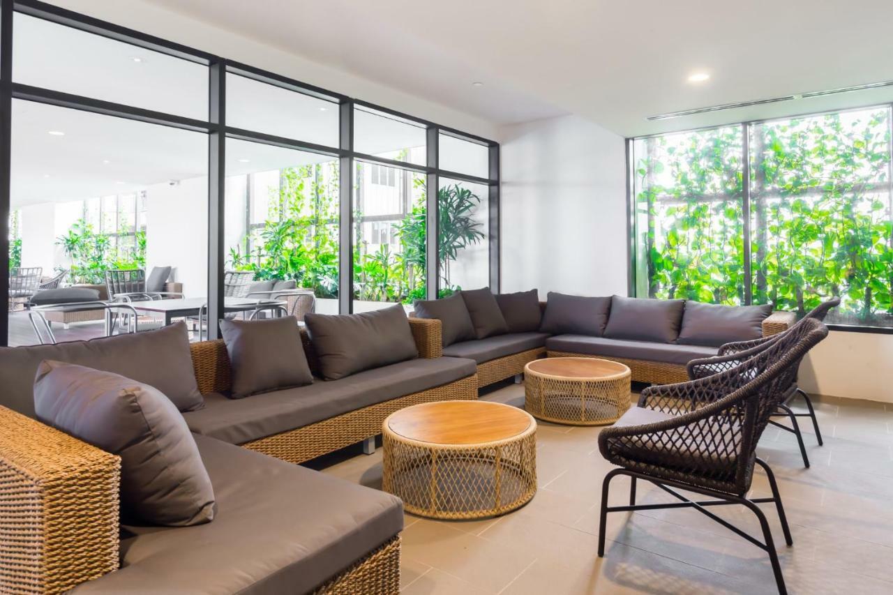 Est Suites Bangsar By Airhost Kuala Lumpur Exterior foto